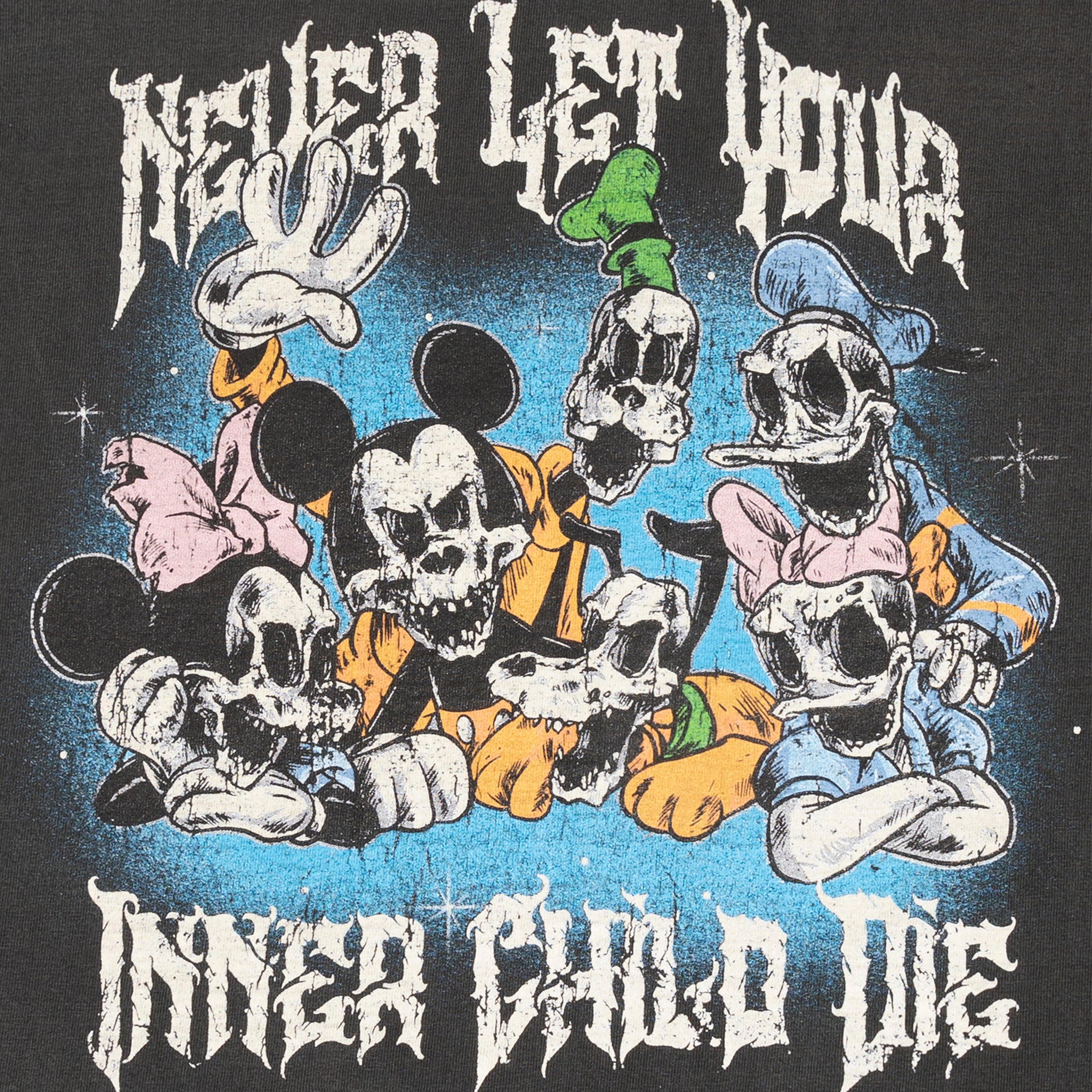 'Dreamland' vintage black tee