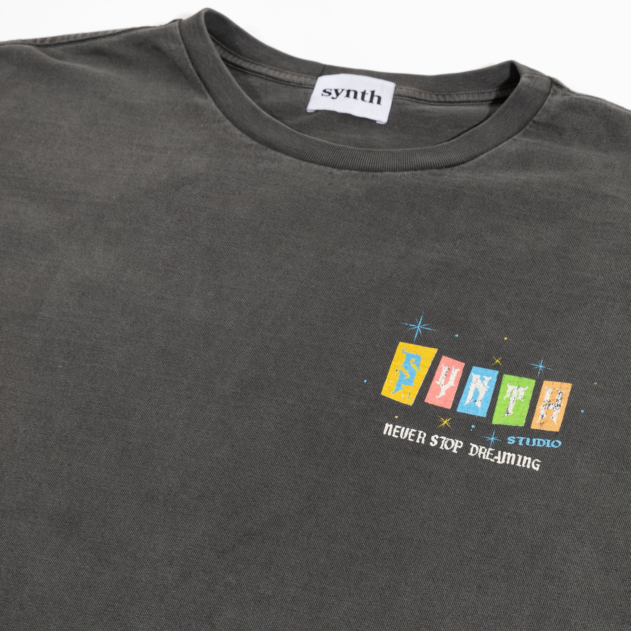 'Dreamland' vintage black tee