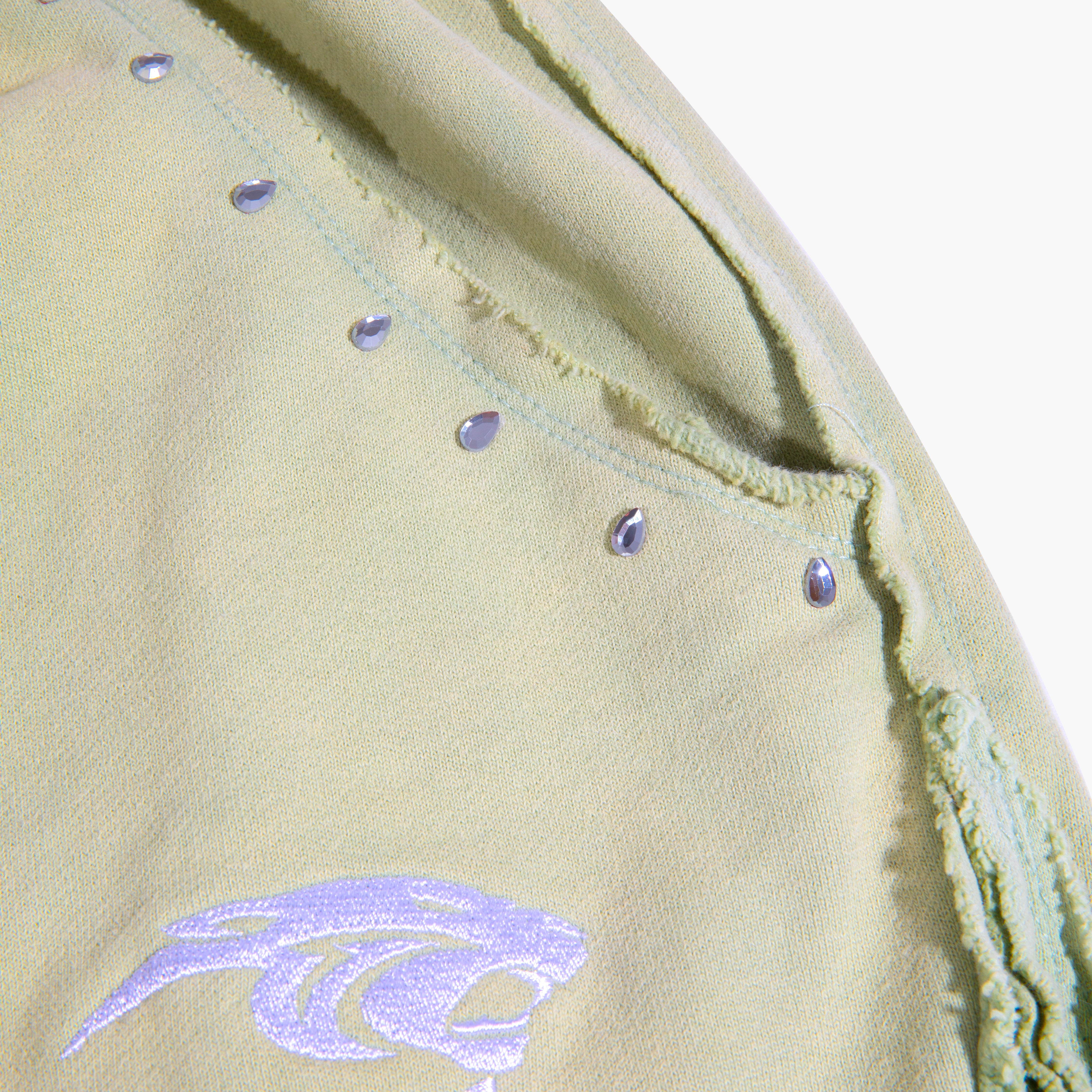 'Panthera' sweats matcha green
