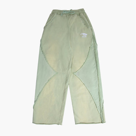 'Panthera' sweats matcha green